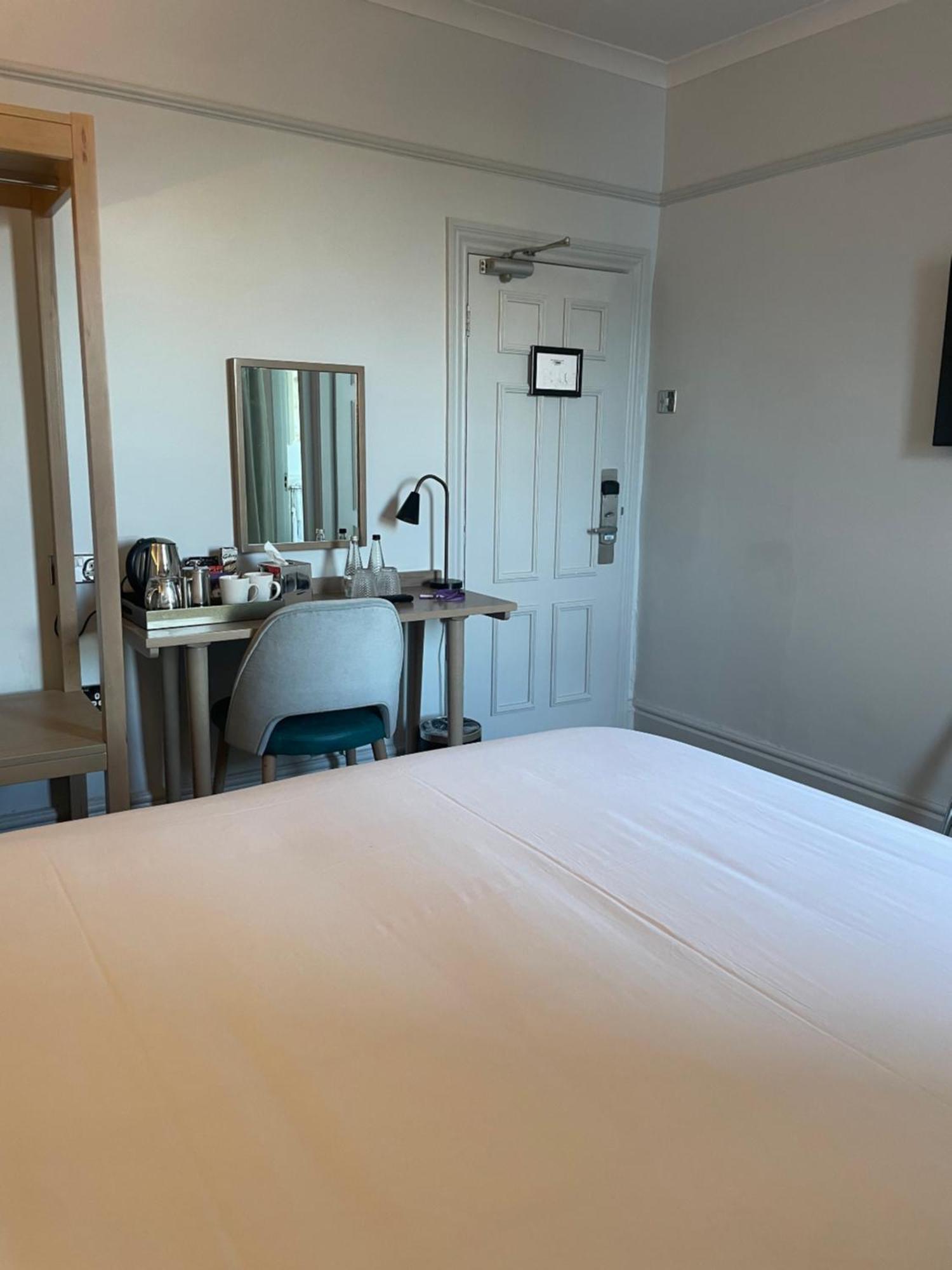 Trearddur Bay Hotel 외부 사진